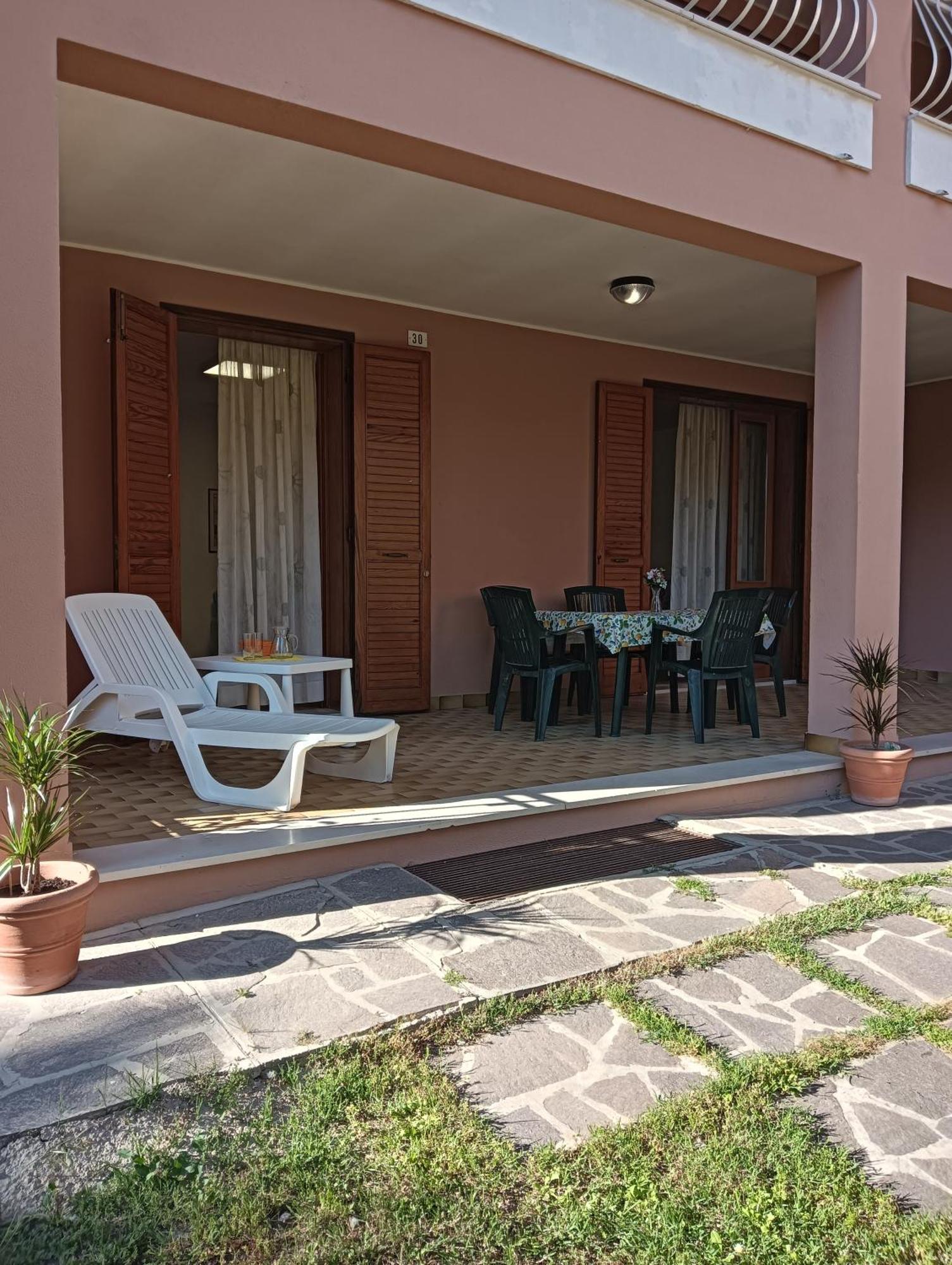 Residence Maria Elena - 30 Pt Lignano Sabbiadoro Exterior photo